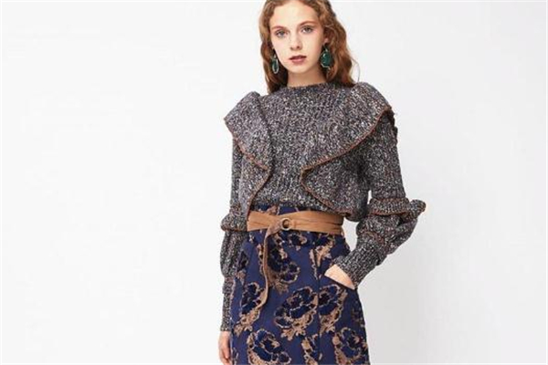 毛衣怎么搭配好看 冬天的靈魂伴侶 毛衣怎么搭配好看 冬天的靈魂伴侶