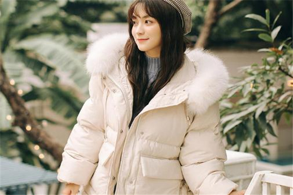 毛衣搭配什么外套好看 這幾種不會(huì)過(guò)時(shí) 毛衣搭配什么外套好看 這幾種不會(huì)過(guò)時(shí)