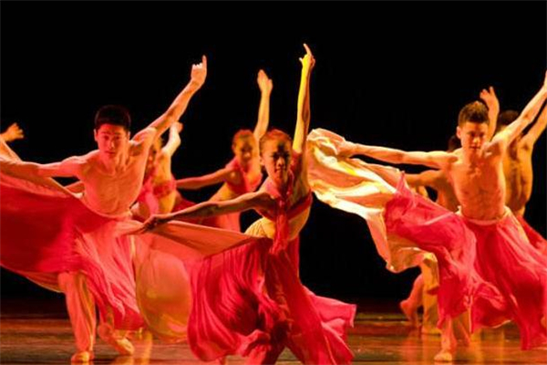 跳舞會(huì)影響長高嗎 完全不會(huì)