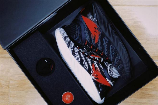 匹克態(tài)極跑鞋多少錢 性價(jià)比滿分 匹克態(tài)極跑鞋多少錢 性價(jià)比滿分