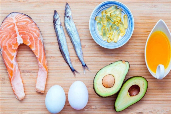 膽固醇偏高的人飲食要注意不然有危險(xiǎn) 膽固醇偏高的人飲食要注意不然有危險(xiǎn)