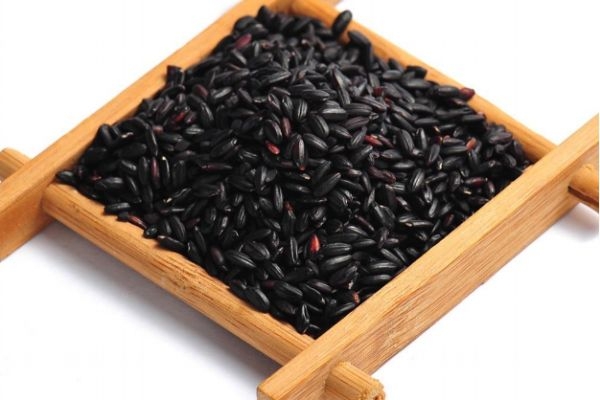 吃黑米粥大便會變黑嗎 黑米吃多了會怎么樣
