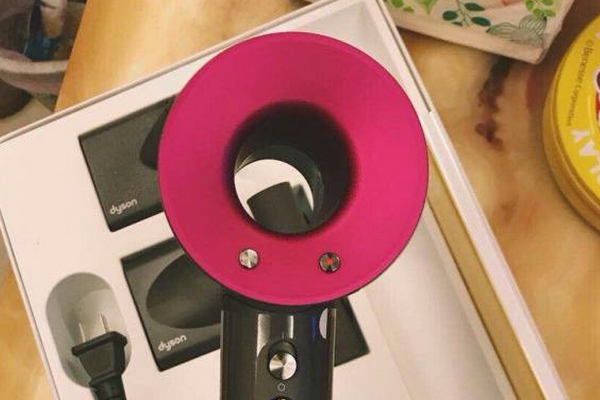 吹風(fēng)機(jī)能殺死螨蟲(chóng)嗎 教你用吹風(fēng)機(jī)去除螨蟲(chóng) 吹風(fēng)機(jī)能殺死螨蟲(chóng)嗎 教你用吹風(fēng)機(jī)去除螨蟲(chóng)