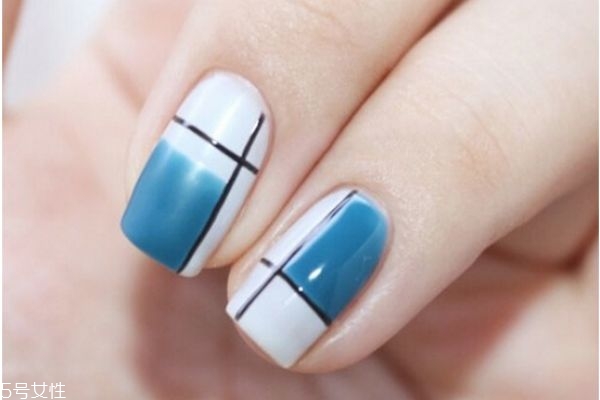 日系田園風美甲怎么做 絲絨美甲做法教程