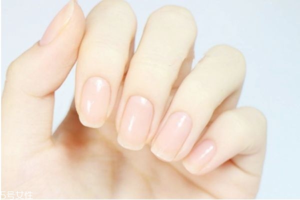 日系田園風美甲怎么做 絲絨美甲做法教程