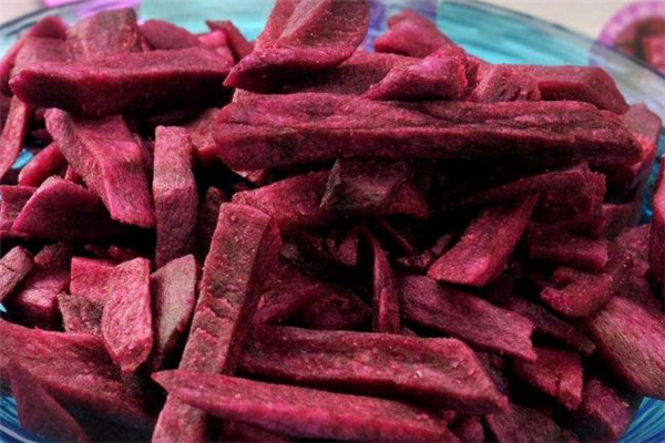 紫薯干吃多了會胖嗎 要注意適量 紫薯干吃多了會胖嗎 要注意適量