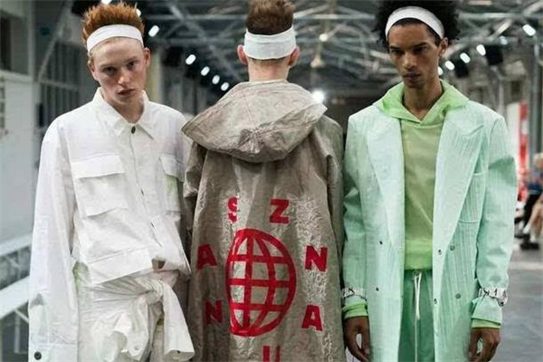 上官喆的衣服在哪買 官方渠道有四種 上官喆的衣服在哪買 官方渠道有四種