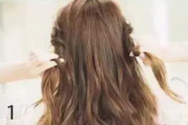 長卷發(fā)怎么編發(fā)好看 長卷發(fā)扎發(fā)教程 長卷發(fā)怎么編發(fā)好看 長卷發(fā)扎發(fā)教程