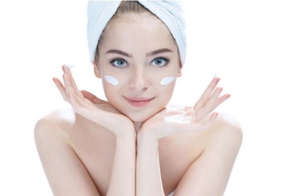 精華乳正確使用步驟和注意事項(xiàng) 手把手教你使用 精華乳正確使用步驟和注意事項(xiàng) 手把手教你使用