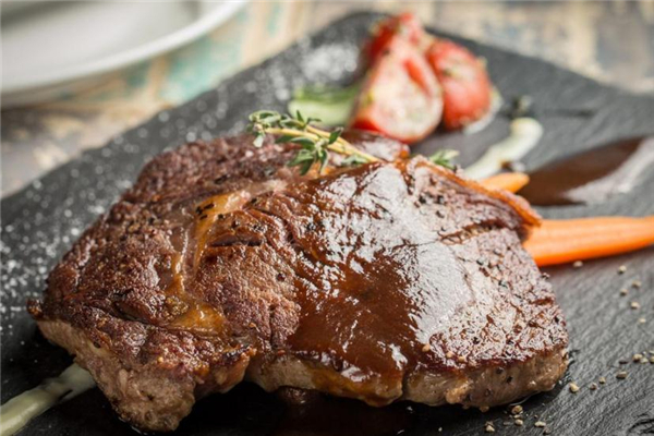 肉眼牛排怎么煎不會(huì)老 有這些技巧 肉眼牛排怎么煎不會(huì)老 有這些技巧