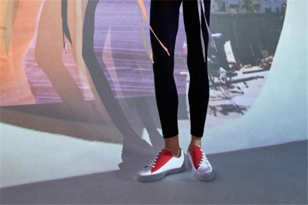 2019puma情人節(jié)限定愛心板鞋價格 彪馬甜蜜爆款 2019puma情人節(jié)限定愛心板鞋價格 彪馬甜蜜爆款