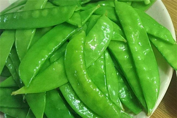 哺乳期可以吃荷蘭豆嗎 對(duì)產(chǎn)婦非常好 哺乳期可以吃荷蘭豆嗎 對(duì)產(chǎn)婦非常好