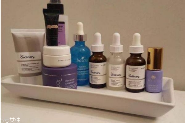 熱門美白精華有哪些 不能錯過的美白精華排行榜 熱門美白精華有哪些 不能錯過的美白精華排行榜