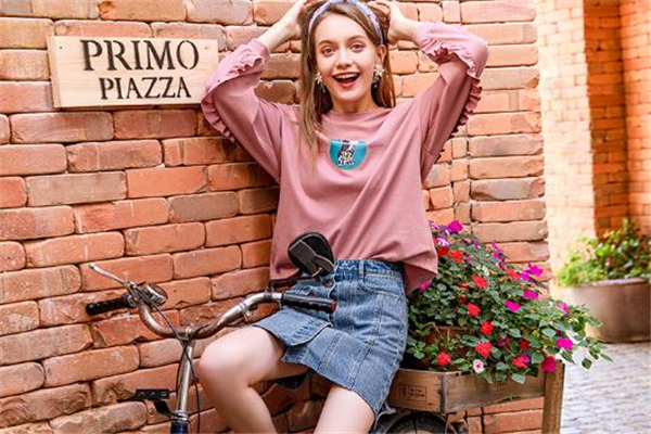 春季衛(wèi)衣怎么搭配 回歸少女時(shí)代 春季衛(wèi)衣怎么搭配 回歸少女時(shí)代