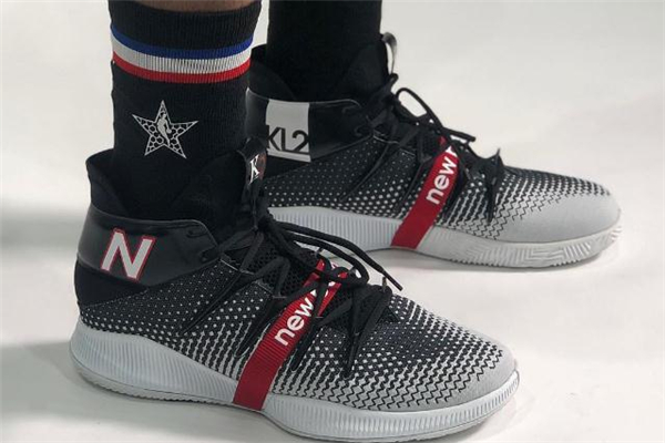 新百倫倫納德簽名球鞋開箱測評 倫納德全新戰(zhàn)靴細(xì)節(jié) 新百倫倫納德簽名球鞋開箱測評 倫納德全新戰(zhàn)靴細(xì)節(jié)