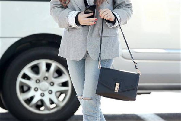 joy gryson是什么牌子 韓劇女主都愛(ài)它