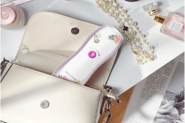 silkpro青春版和silkpro輕奢版哪個(gè)好 脫毛儀對比