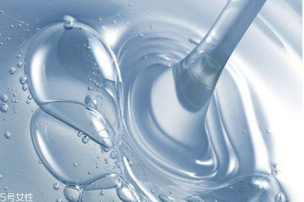 原液可以代替精華嗎 用了原液還要用精華嗎 原液可以代替精華嗎 用了原液還要用精華嗎