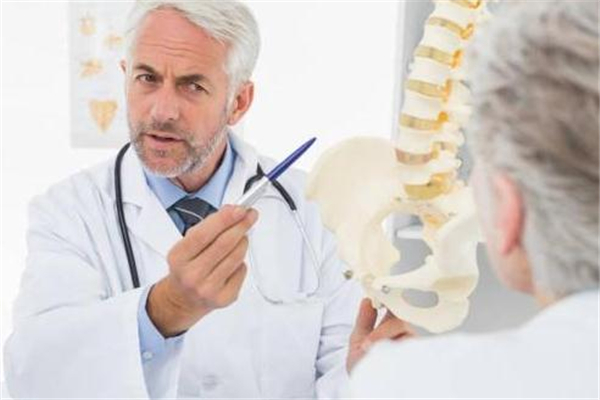 老年人如何保護脊椎?兩招輕松搞定