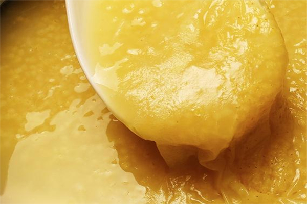 香蕉小米粥的做法 營養(yǎng)價(jià)值很高