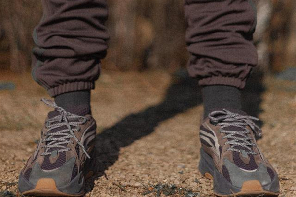 yeezy 700 geode什么時(shí)候發(fā)售 椰子新配色來襲
