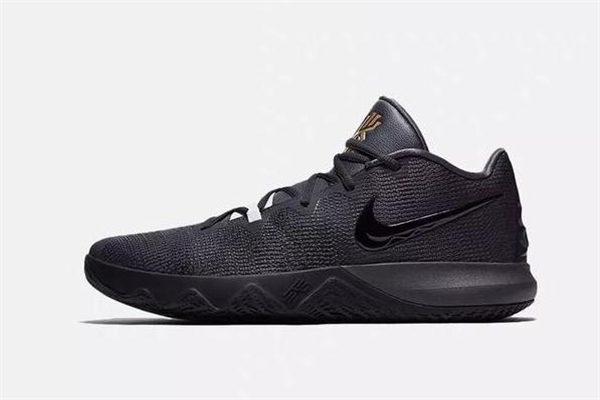 500元左右的實戰(zhàn)籃球鞋推薦 顏值和技術(shù)并存