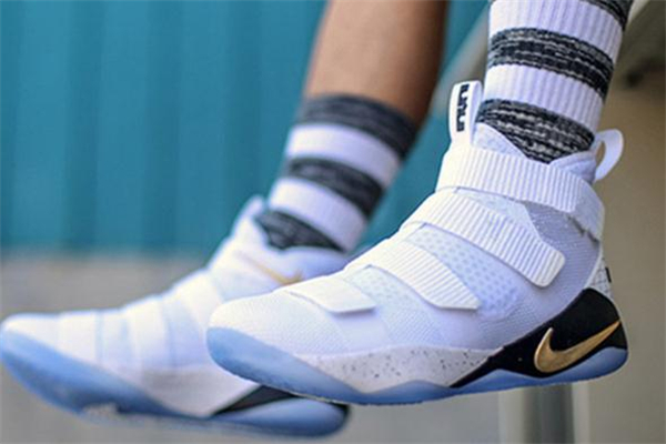 500元左右的實戰(zhàn)籃球鞋推薦 顏值和技術(shù)并存