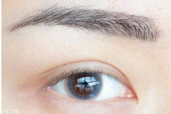 lunasol雙色眼影盤有哪些顏色 lunasol雙色眼影畫(huà)法