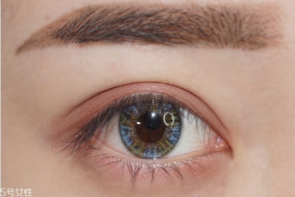 藍紫色眼影畫法 藍紫色日常眼影畫法