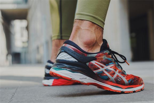 500元左右的跑鞋推薦 性價(jià)比超高