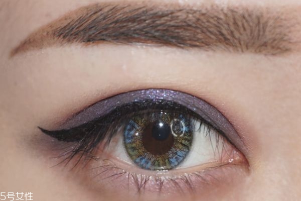 藍紫色眼影畫法 藍紫色日常眼影畫法