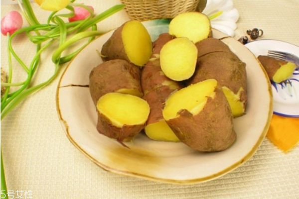 冬季吃紅薯的十大優(yōu)點(diǎn)好處 冬季吃紅薯的十大優(yōu)點(diǎn)好處