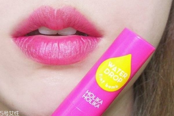 適合春天的少女粉色唇膏推薦 適合少女用的口紅顏色 適合春天的少女粉色唇膏推薦 適合少女用的口紅顏色