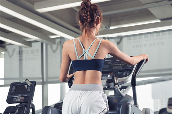 運(yùn)動內(nèi)衣會越穿越松嗎 是正?，F(xiàn)象