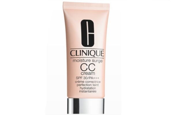 bb霜和cc霜有什么區(qū)別 認清區(qū)別很重要 bb霜和cc霜有什么區(qū)別 認清區(qū)別很重要