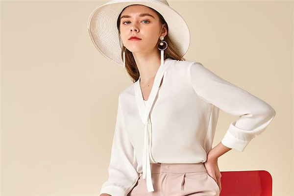 雪紡衫上的油漬怎么清除 用這些絕招 雪紡衫上的油漬怎么清除 用這些絕招