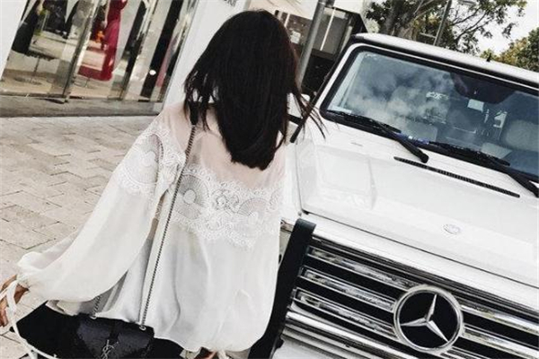 雪紡衫太透了怎么辦 巧妙選擇內搭