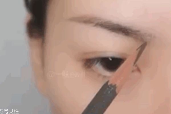 細(xì)長(zhǎng)眉毛怎么畫(huà) 細(xì)眉毛畫(huà)法圖解 細(xì)長(zhǎng)眉毛怎么畫(huà) 細(xì)眉毛畫(huà)法圖解