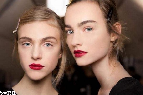 特殊化妝技巧有哪些 化妝實用小技巧 特殊化妝技巧有哪些 化妝實用小技巧