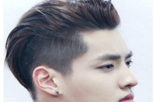 臉胖的男生適合什么發(fā)型 適合男生的發(fā)型 臉胖的男生適合什么發(fā)型 適合男生的發(fā)型