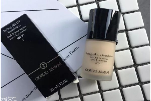 痘痘肌用氣墊還是bb霜 痘痘肌用什么底妝好 痘痘肌用氣墊還是bb霜 痘痘肌用什么底妝好