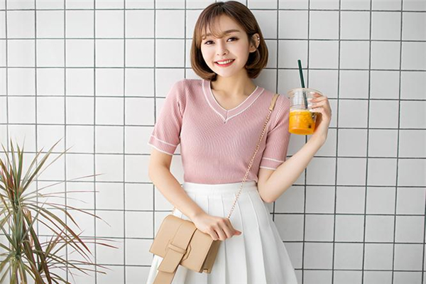 冰絲針織衫會(huì)起球嗎 基本不會(huì)發(fā)生 冰絲針織衫會(huì)起球嗎 基本不會(huì)發(fā)生