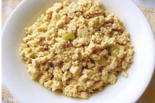 怎么做豆腐好吃又簡(jiǎn)單 家常豆腐的做法