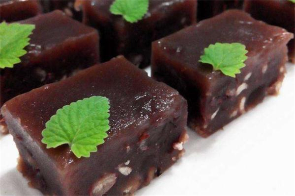 紅豆馬蹄糕的做法竅門 夏天必備小甜點 紅豆馬蹄糕的做法竅門 夏天必備小甜點