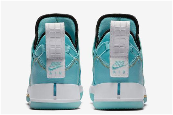 aj33 se郭艾倫配色多少錢 郭艾倫全新戰(zhàn)靴