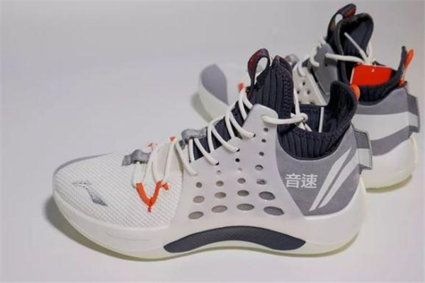 李寧音速7測(cè)評(píng) 音速7代實(shí)戰(zhàn)測(cè)評(píng)報(bào)告 李寧音速7測(cè)評(píng) 音速7代實(shí)戰(zhàn)測(cè)評(píng)報(bào)告