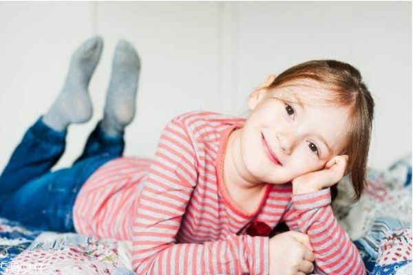 預(yù)防近視眼有妙招 輕松解決是能手 預(yù)防近視眼有妙招 輕松解決是能手