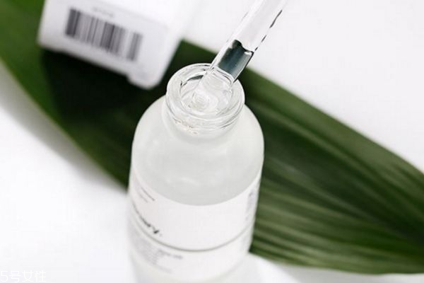 煙酰胺濃度越高越好嗎 關(guān)于煙酰胺的誤會 煙酰胺濃度越高越好嗎 關(guān)于煙酰胺的誤會