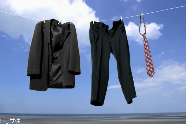 冬天怎么晾衣服干的快的3個技巧 冬天怎么晾衣服干的快的3個技巧