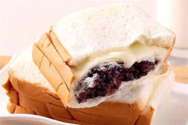 紫米面包熱量高嗎 減肥人群要少吃 紫米面包熱量高嗎 減肥人群要少吃